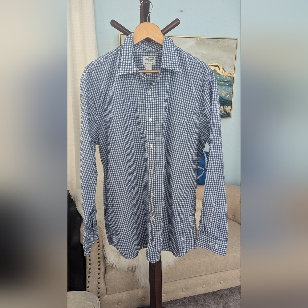 L.L. Bean Mans  Long Sleeve Shirt  Blue&White   XL